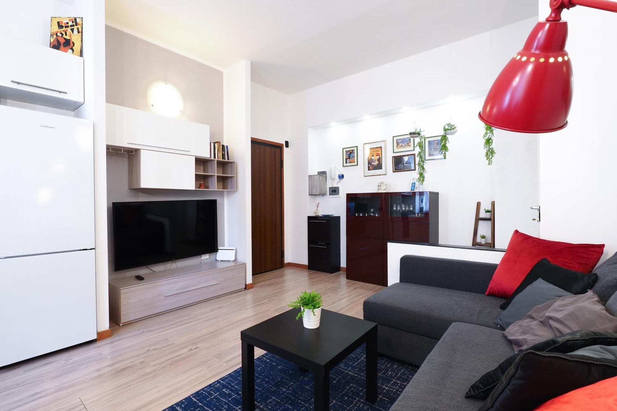 Apartamento Primopiano - Palmaria Milán Exterior foto